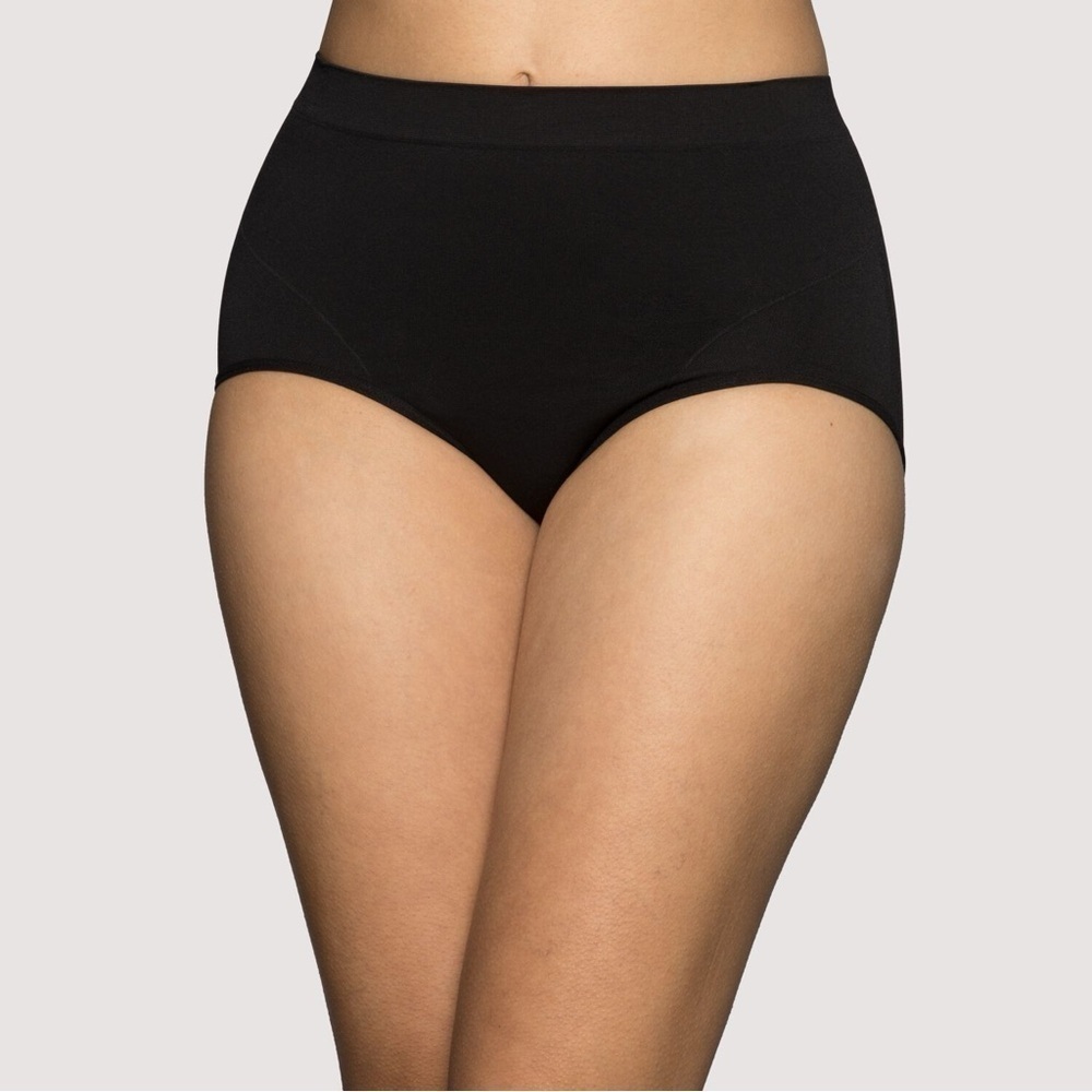 Vanity Fair Smoothing Comfort Brief